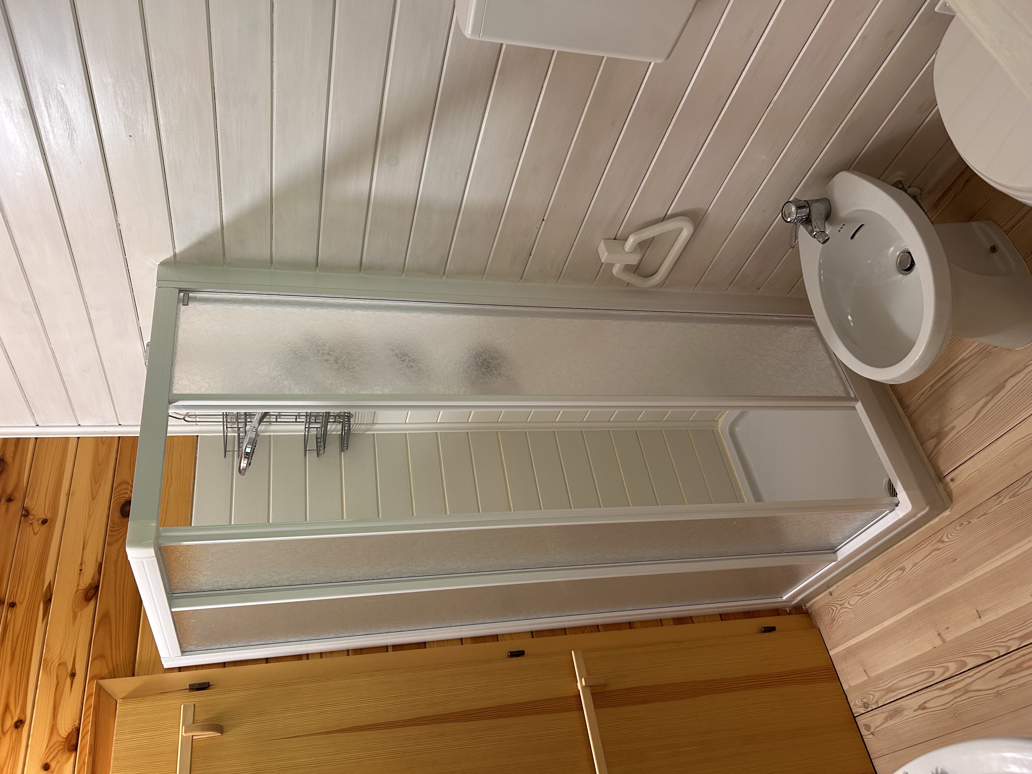Bagno con doccia
